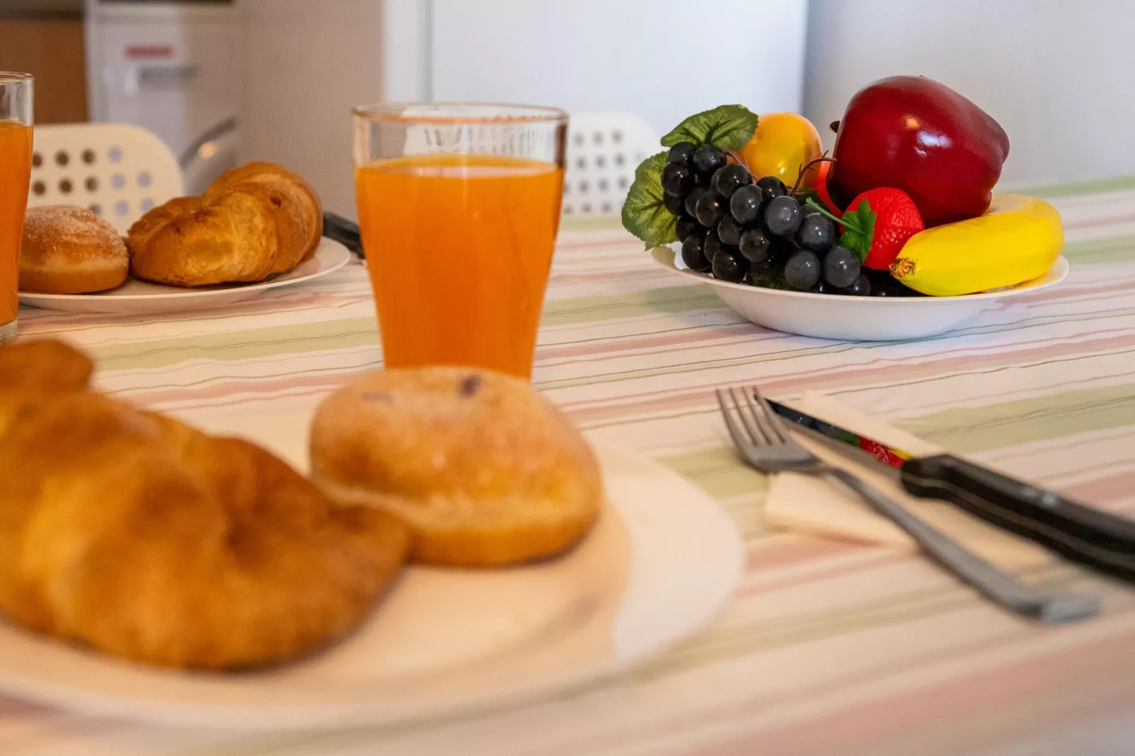 CT 386 AL - Faro's Roquetas Beach Apartment-Ambiente