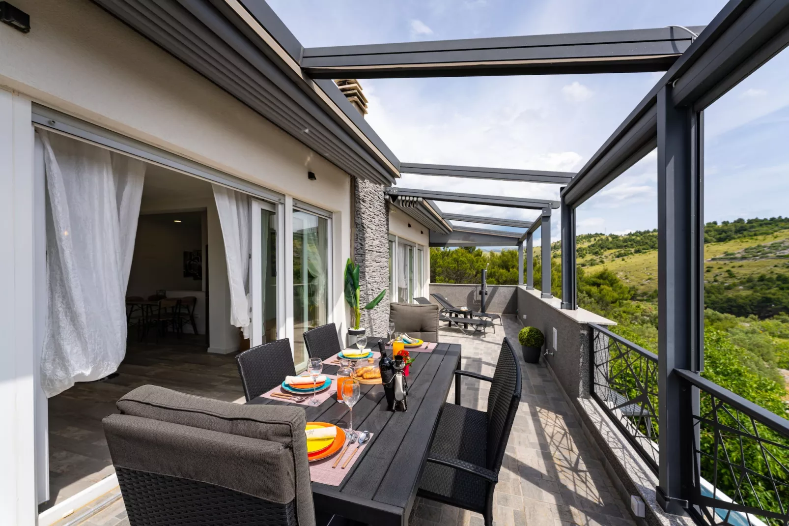 Sea view penthouse Nikita-Terrasse/Balkon