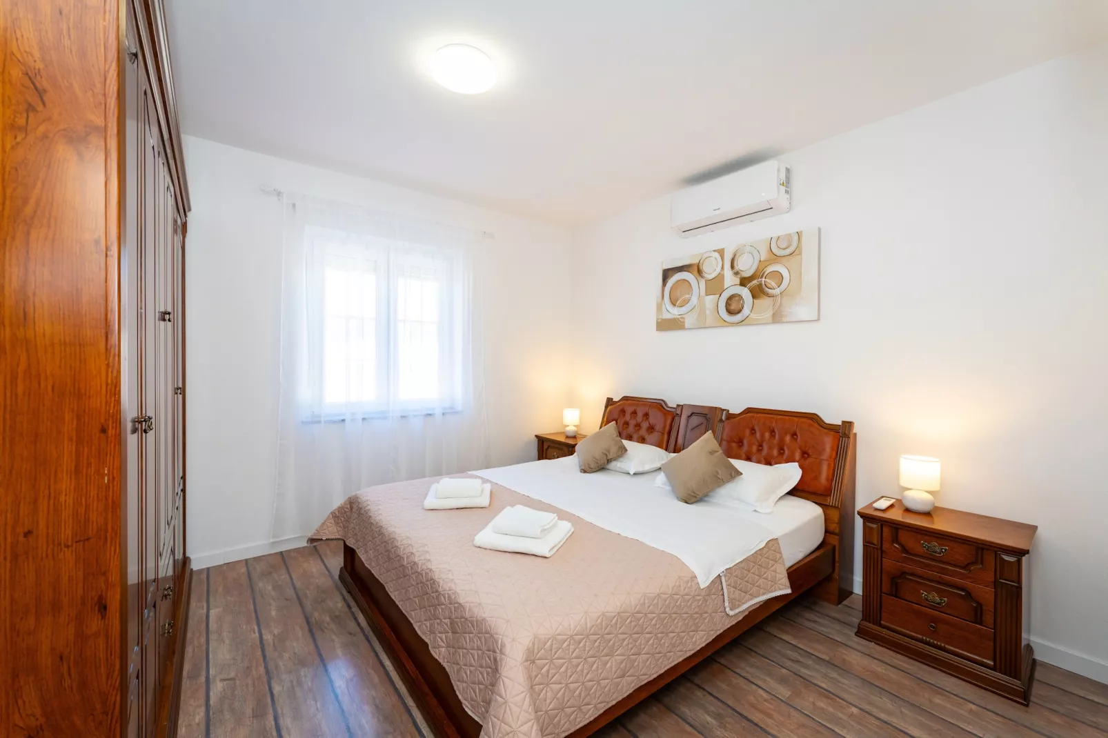 Holiday home Briscola-Chambre