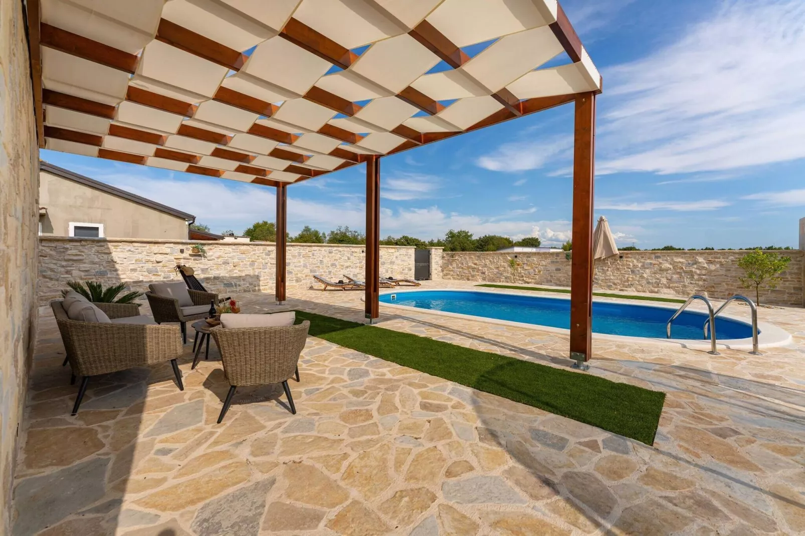 Holiday home Katalea-Schwimmbad