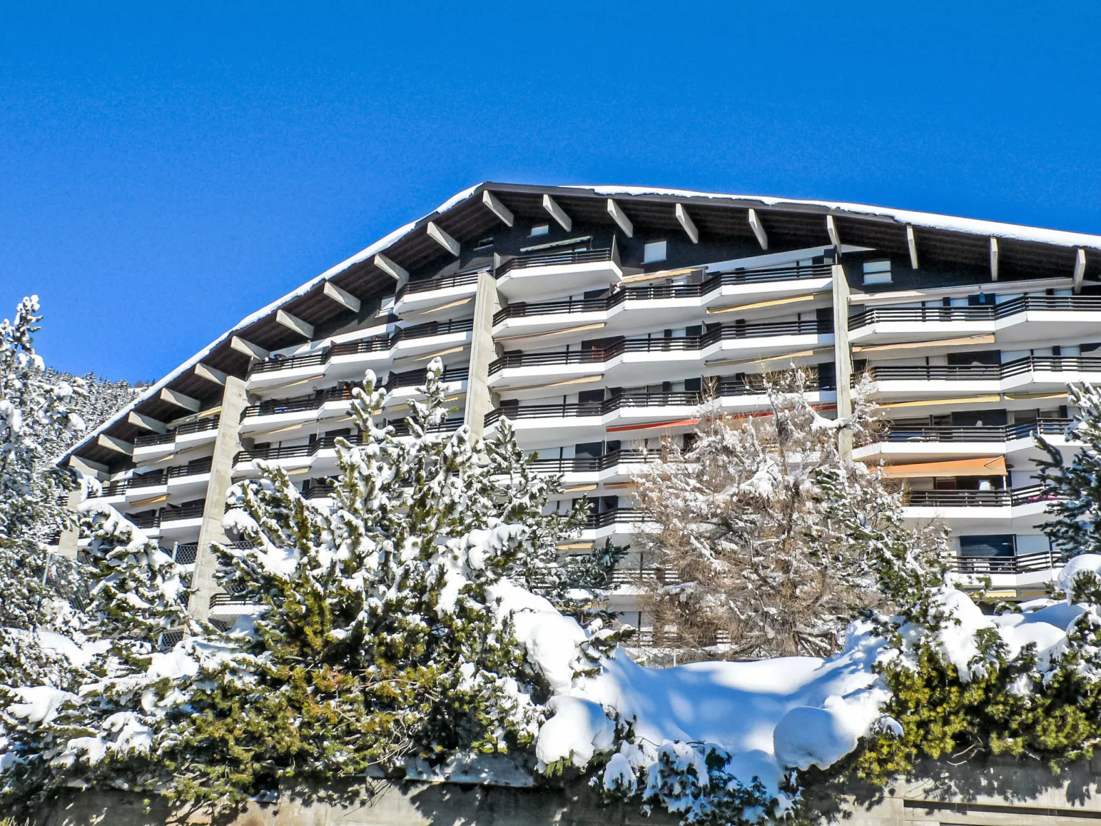 Cransalpin Apt. 28 / Secteur 1-Outside