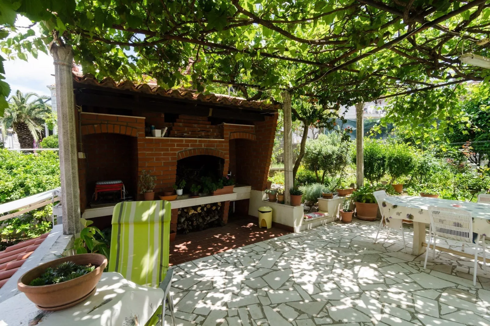 Apartment Olga - Studio Apartment with Terrace-Terrace