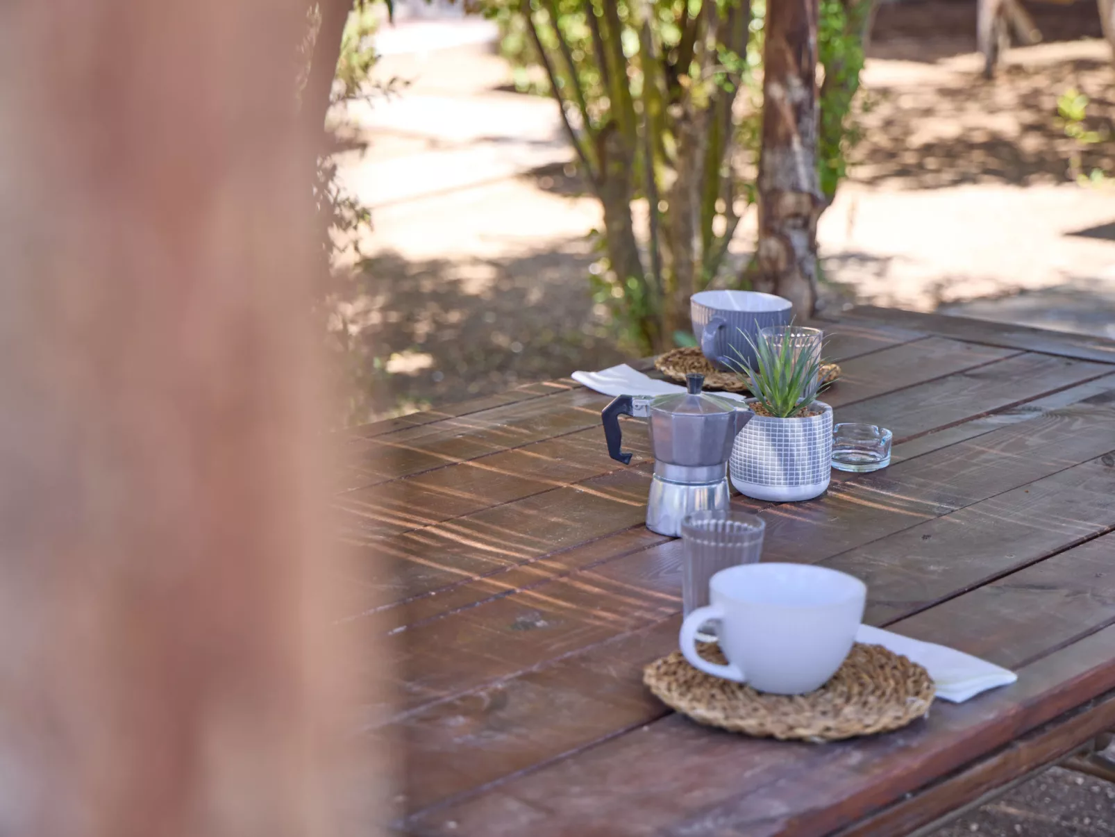 Costa D'Argento-Outside