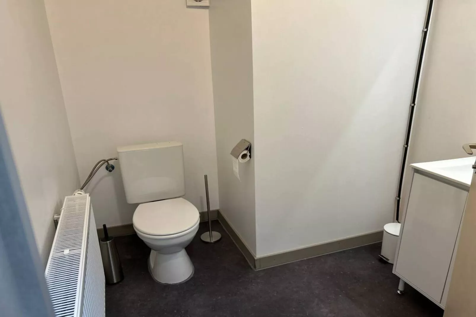 L'Ecureuil Blanc-Bathroom