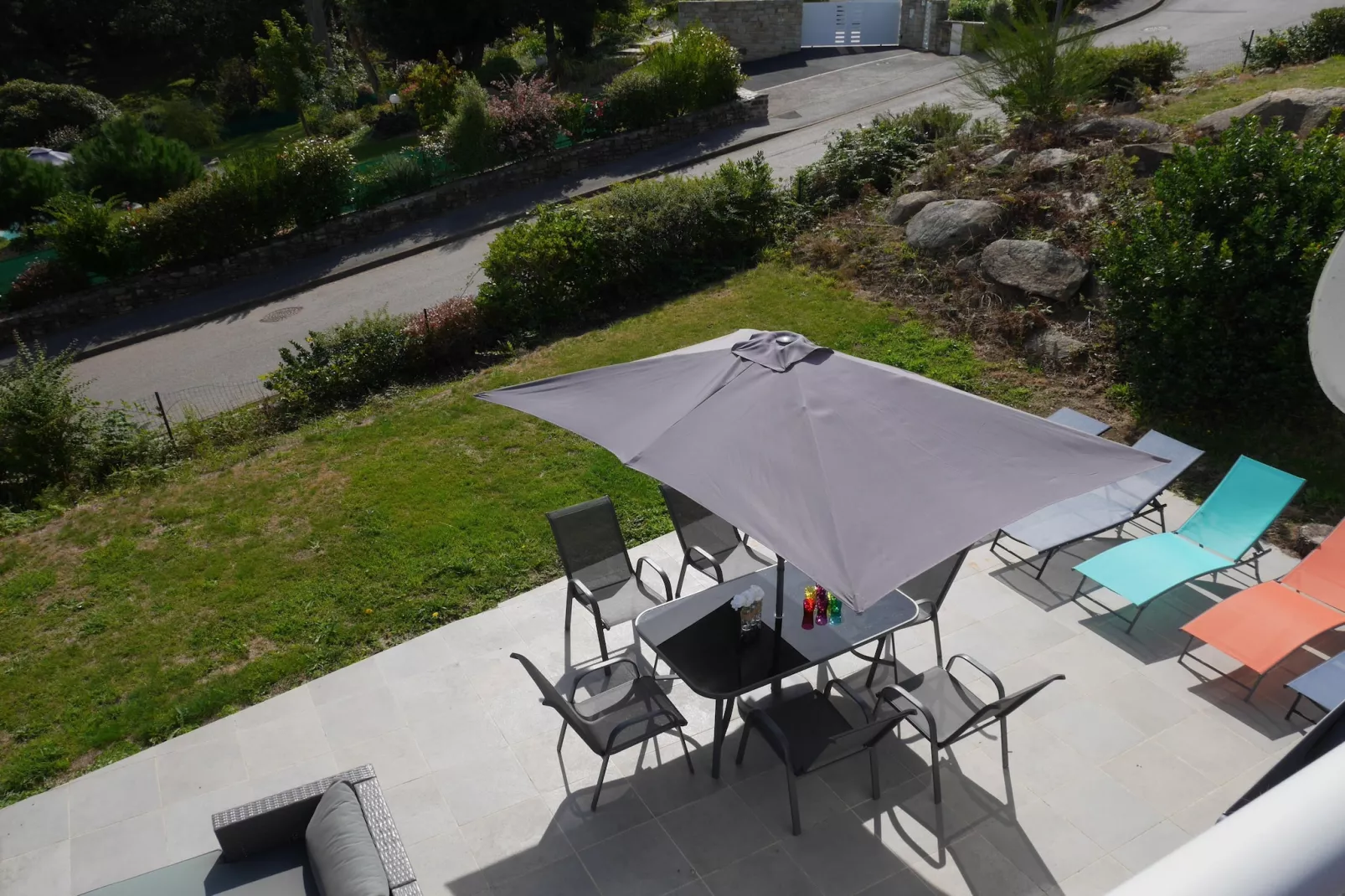 Komfortables Ferienhaus in Douarnenez-Tréboul-Terrasse/Balkon