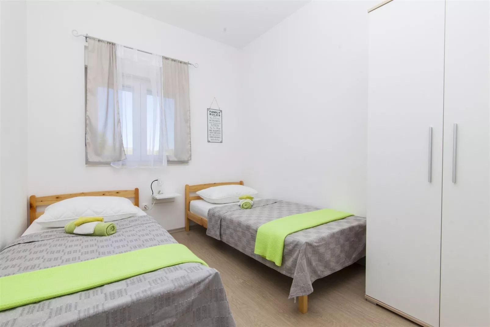 Sea view Villa Brodarica-Schlafzimmer