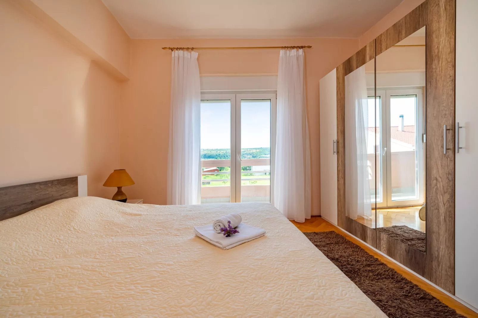 Sea view apartment Nika-Bedroom