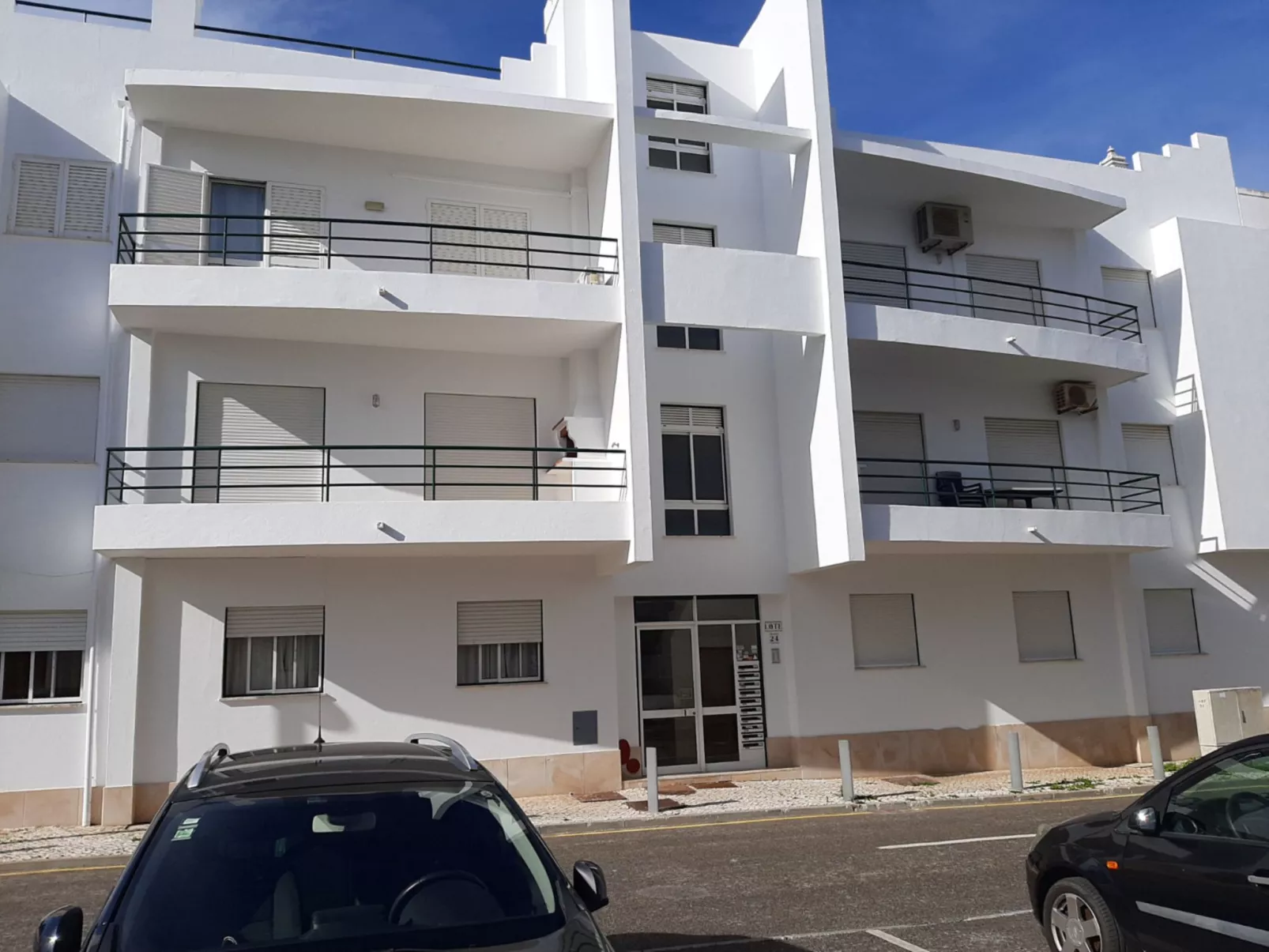 Kaya- Sunny Way-Draußen