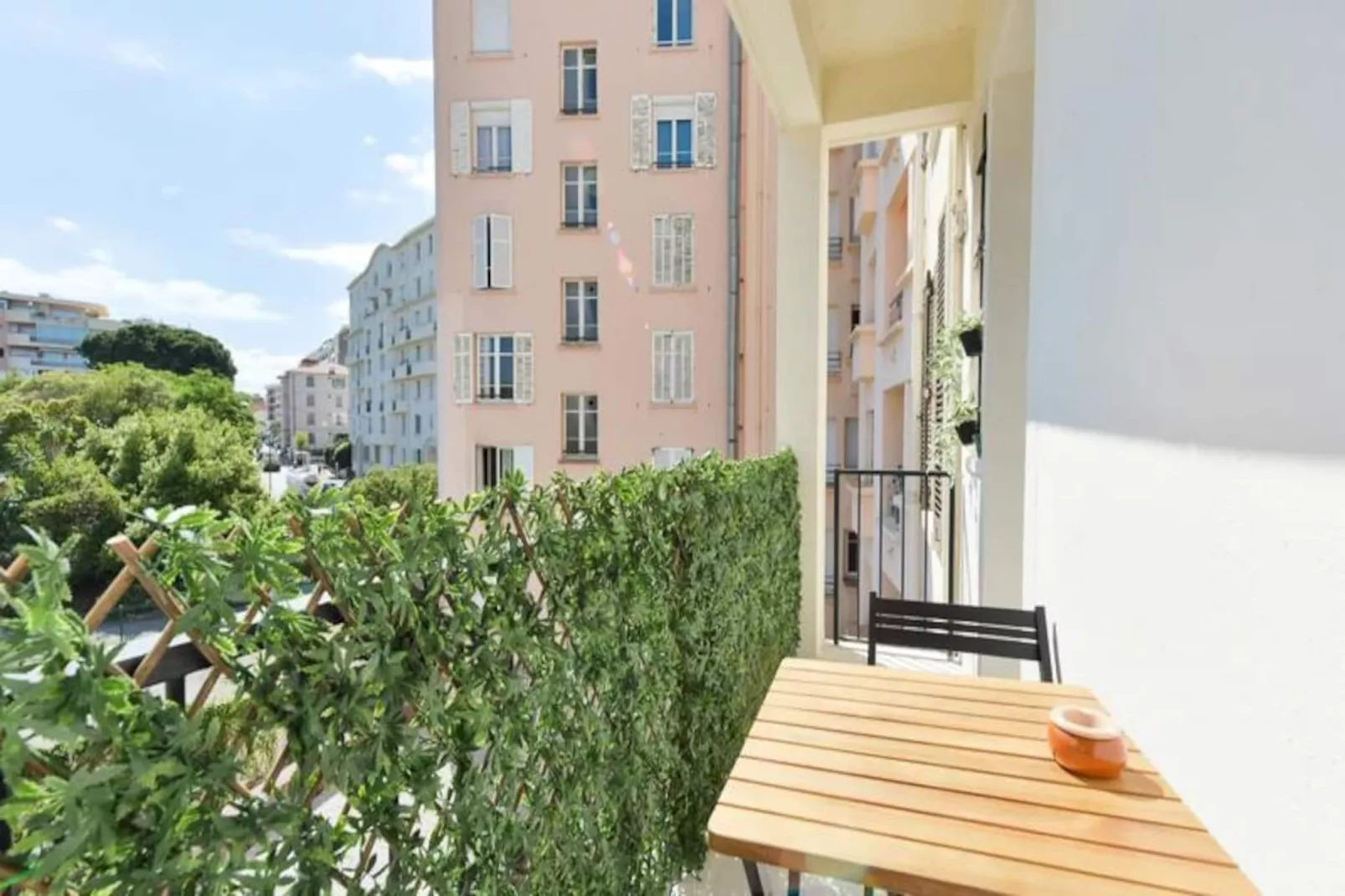 Résidence  Rare 4p Standing Proche Croisette-Non tagué