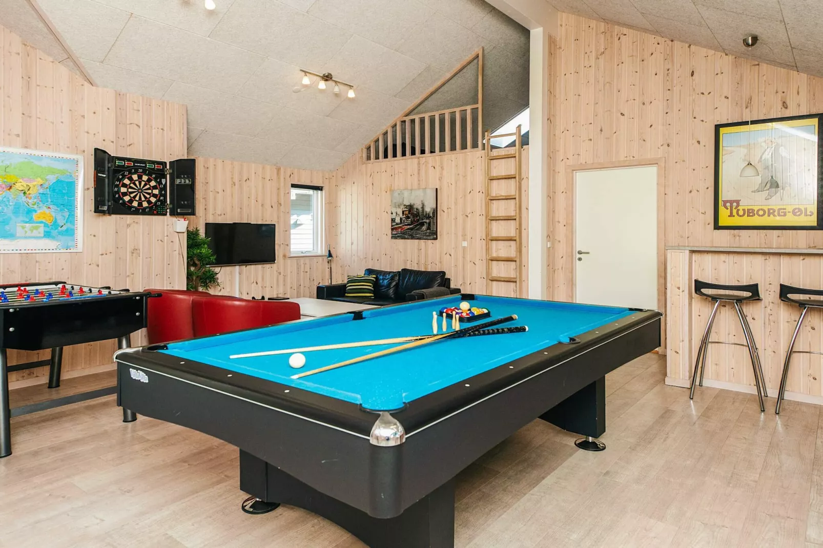 16 person holiday home in Glesborg-Indoor