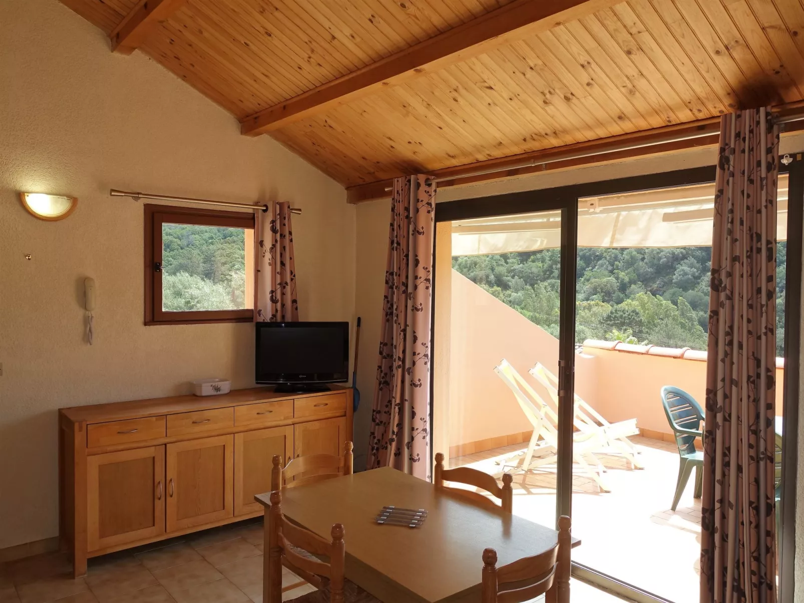 Residence Cabanaccia 3 Pieces 4 Pers-Inside