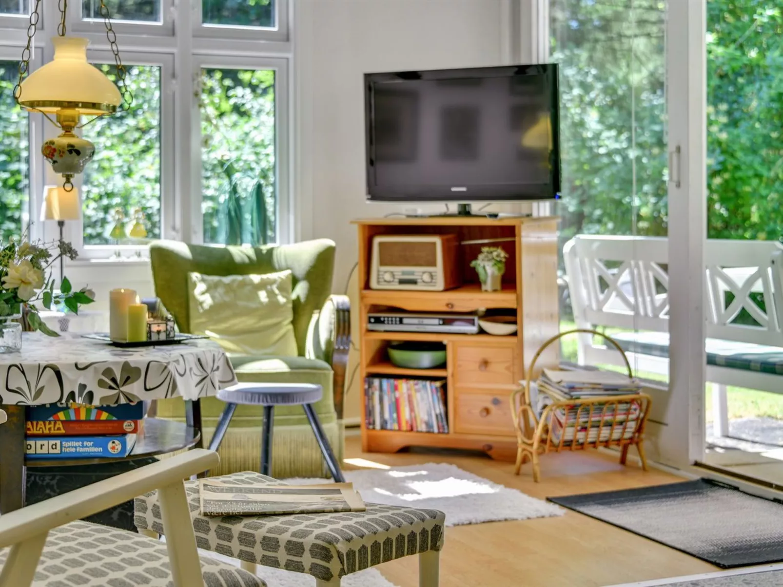 "Deik" - 2km to the fjord-Inside