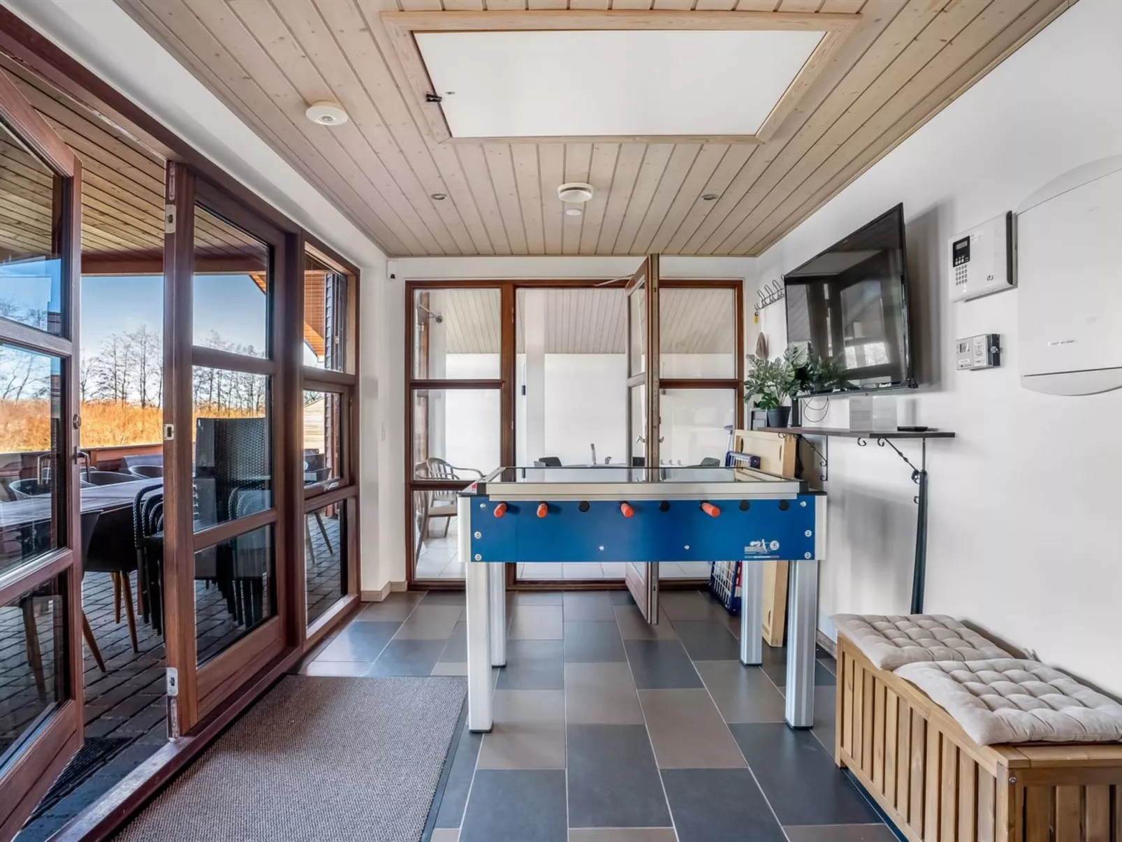 "Niela" - 800m from the sea-Dedans