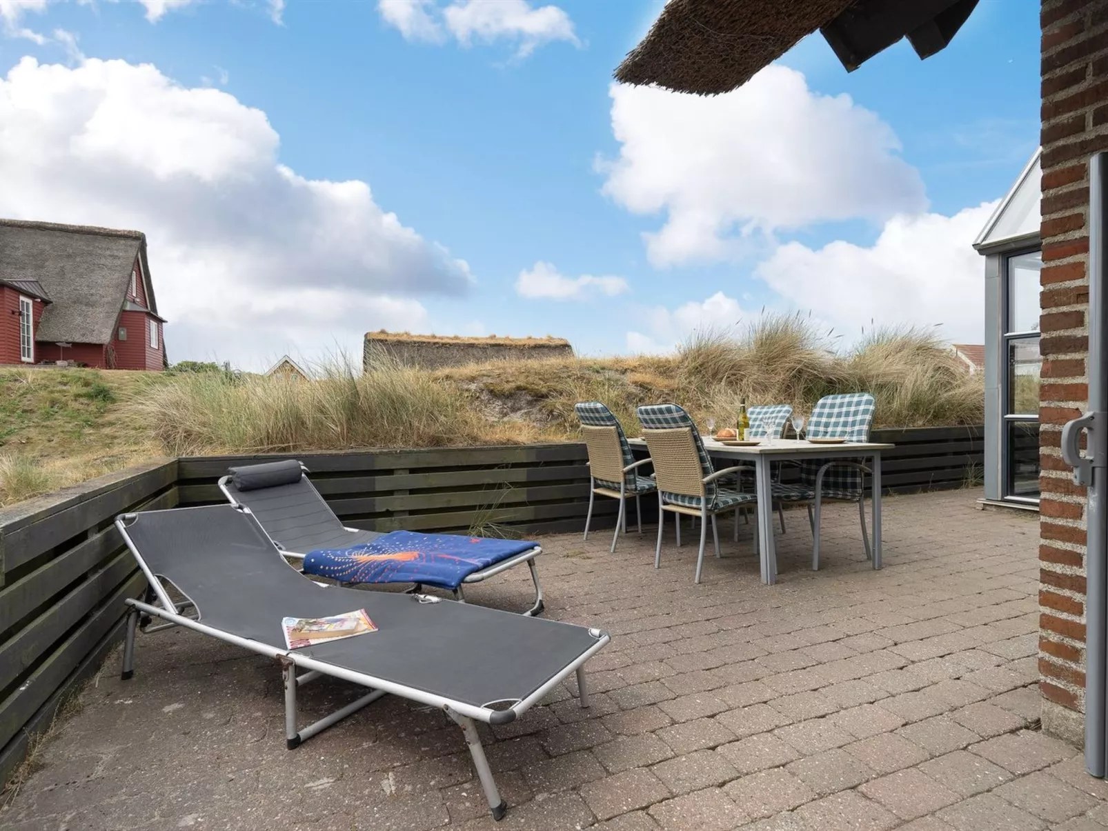 "Anselmi" - 450m from the sea-Outside