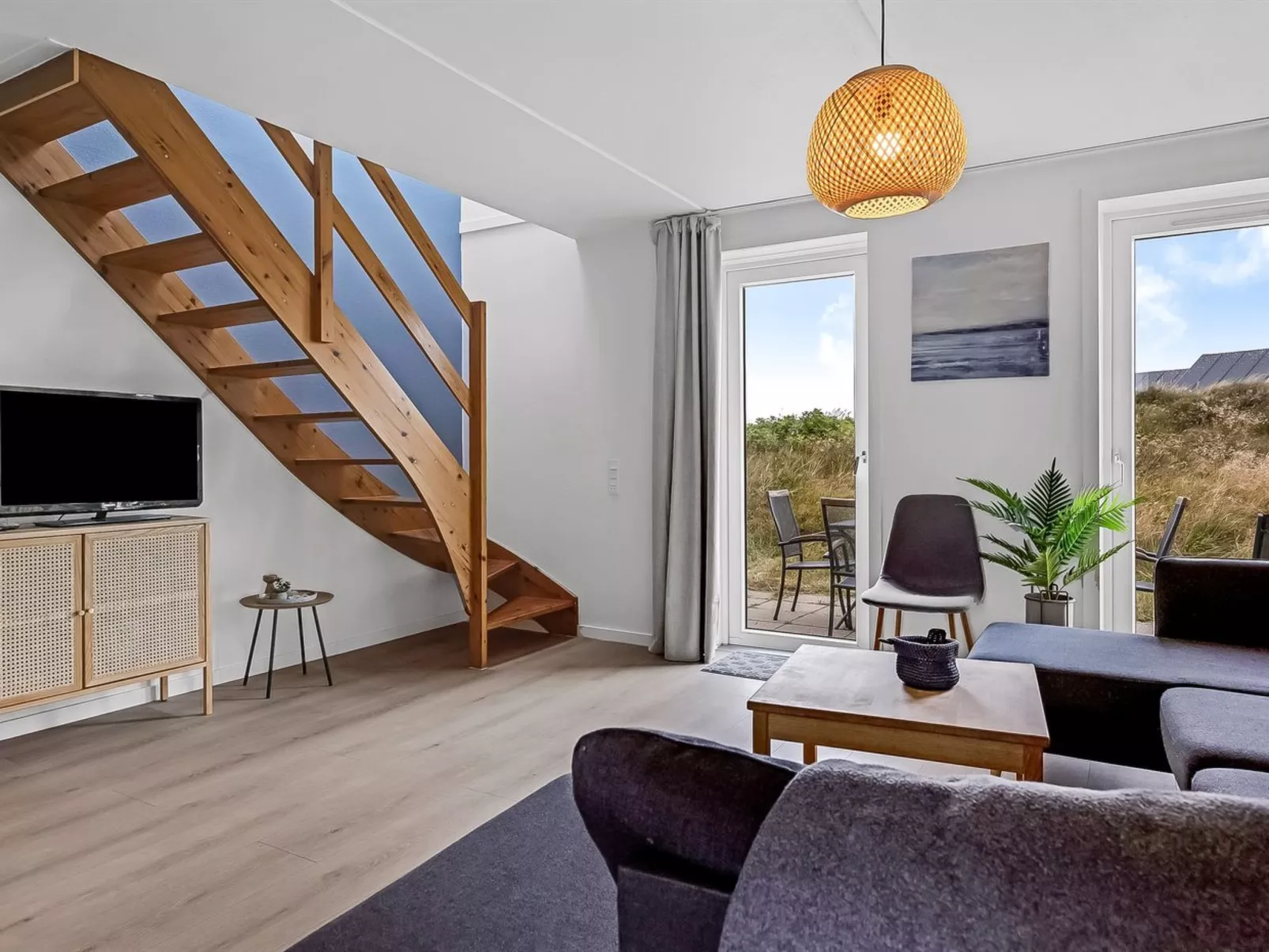 "Reija" - 2.3km from the sea - Inside