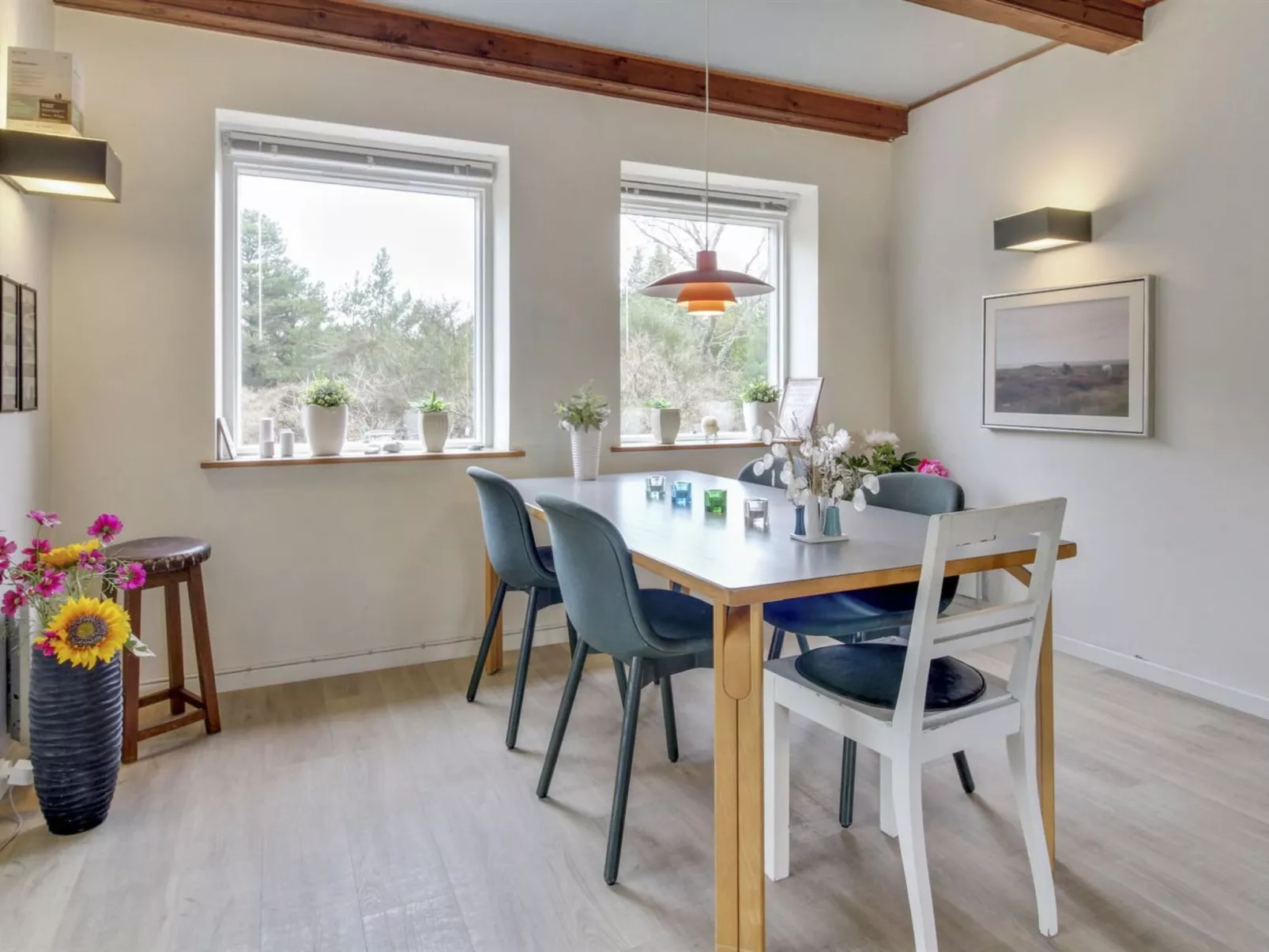 "Ridir" - 3.5km from the sea-Inside