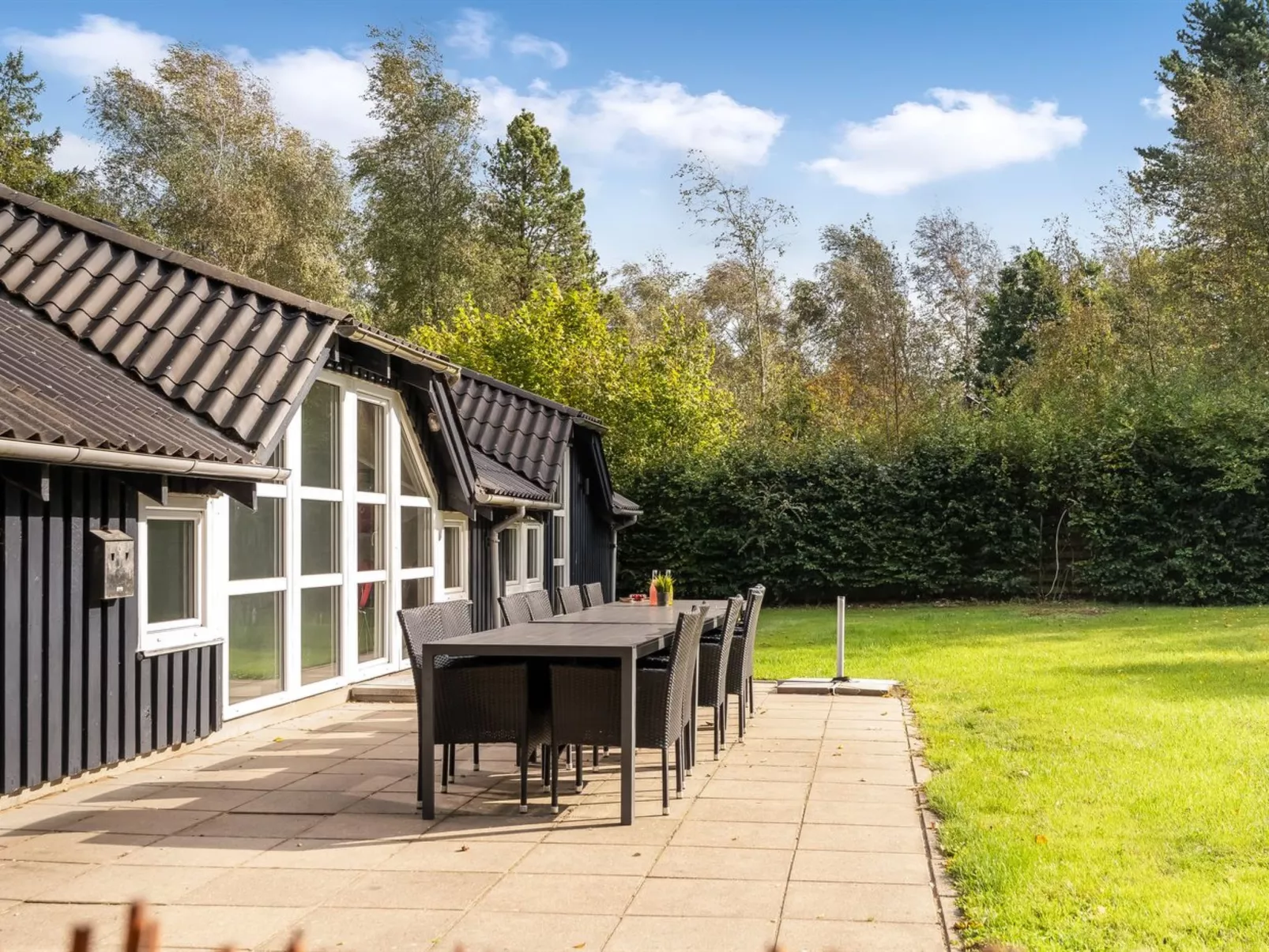 "Eisa" - 300m to the fjord-Outside