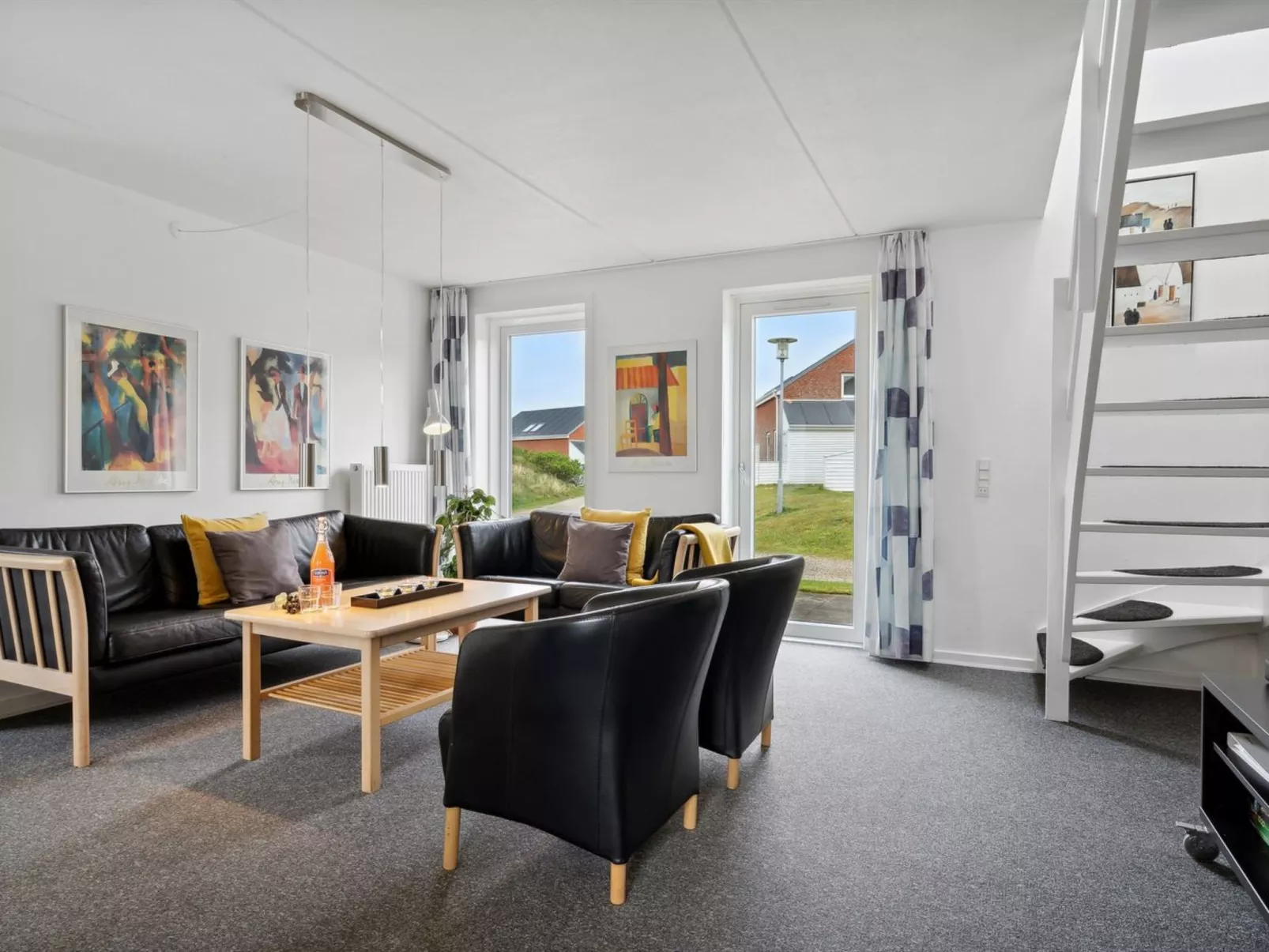 "Aldora" - 2.3km from the sea-Inside