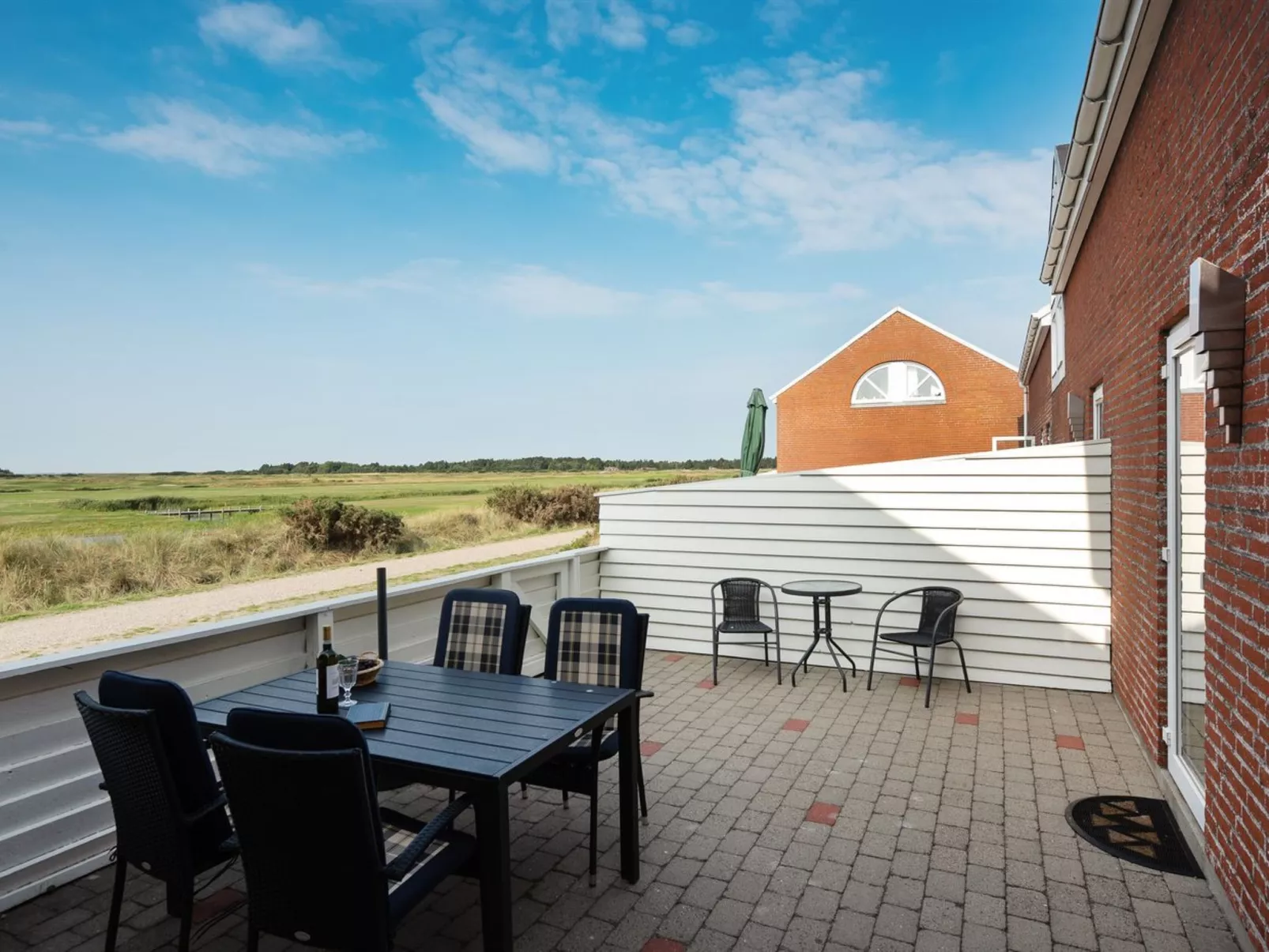 "Jovanka" - 2.3km from the sea - Outside