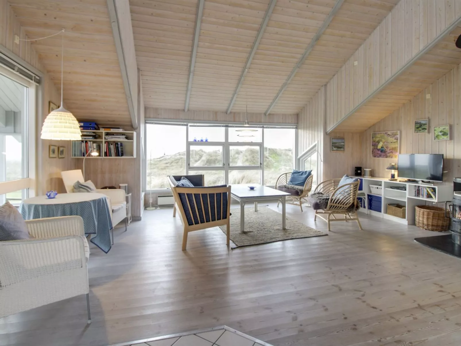 "Wikar" - 50m from the sea-Inside