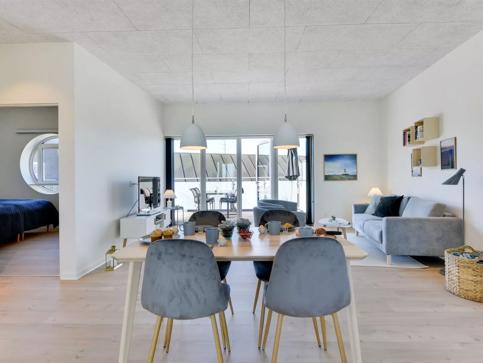 "Aiana" - 250m from the sea-Inside