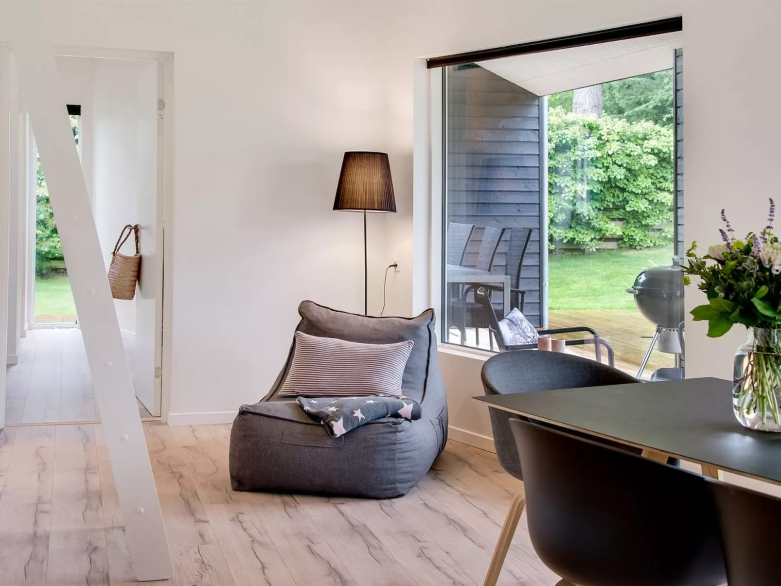 "Dorthie" - 800m from the sea-Inside