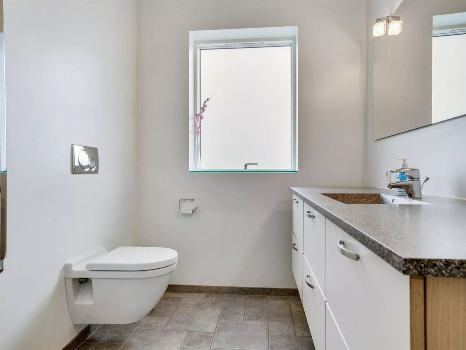 "Swarthofthi" - 1.5km from the sea-Drinnen