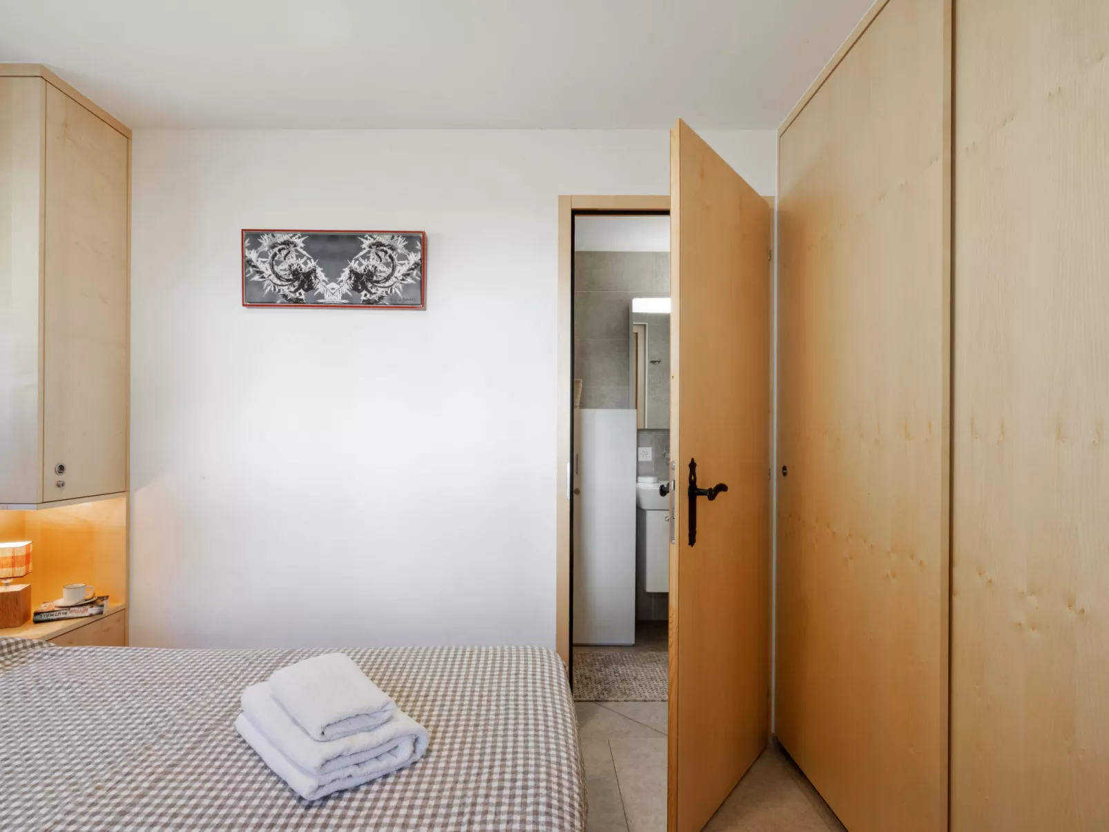 Les Aiguilles Vertes Rez inférieur-Inside