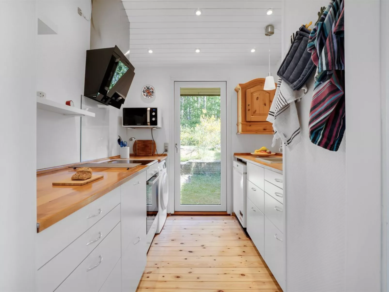 "Miona" - 725m from the sea-Inside