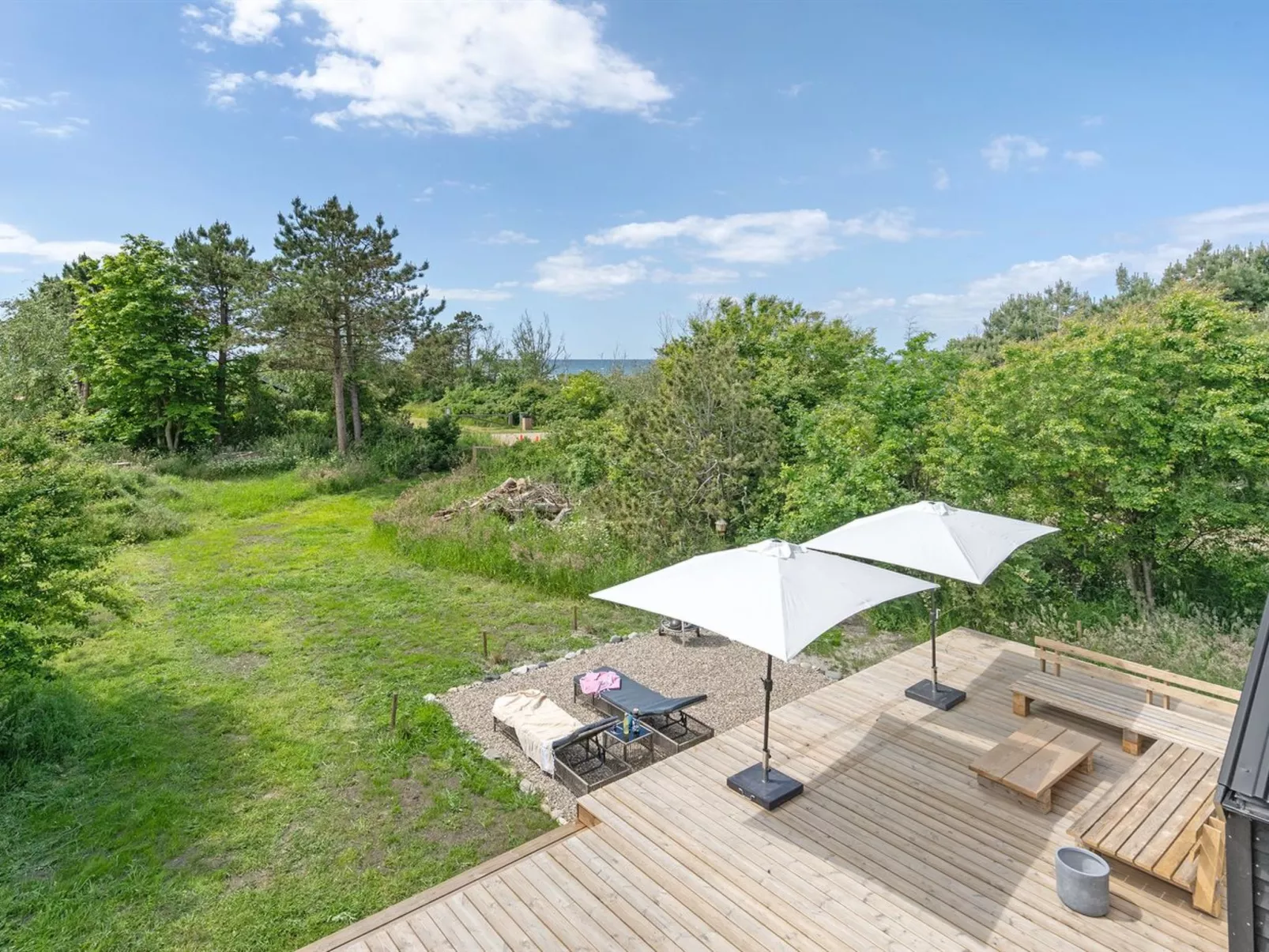 "Henrik" - 100m from the sea-Draußen