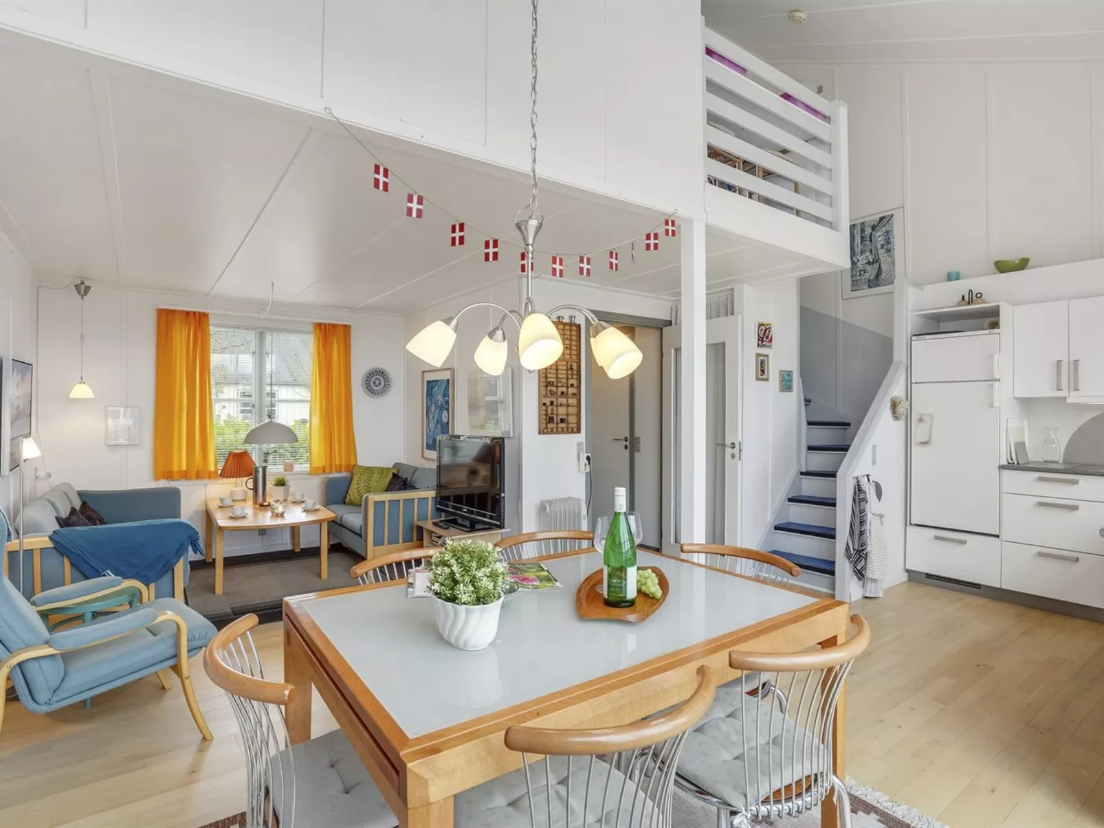 "Milo" - 5m from the sea-Drinnen