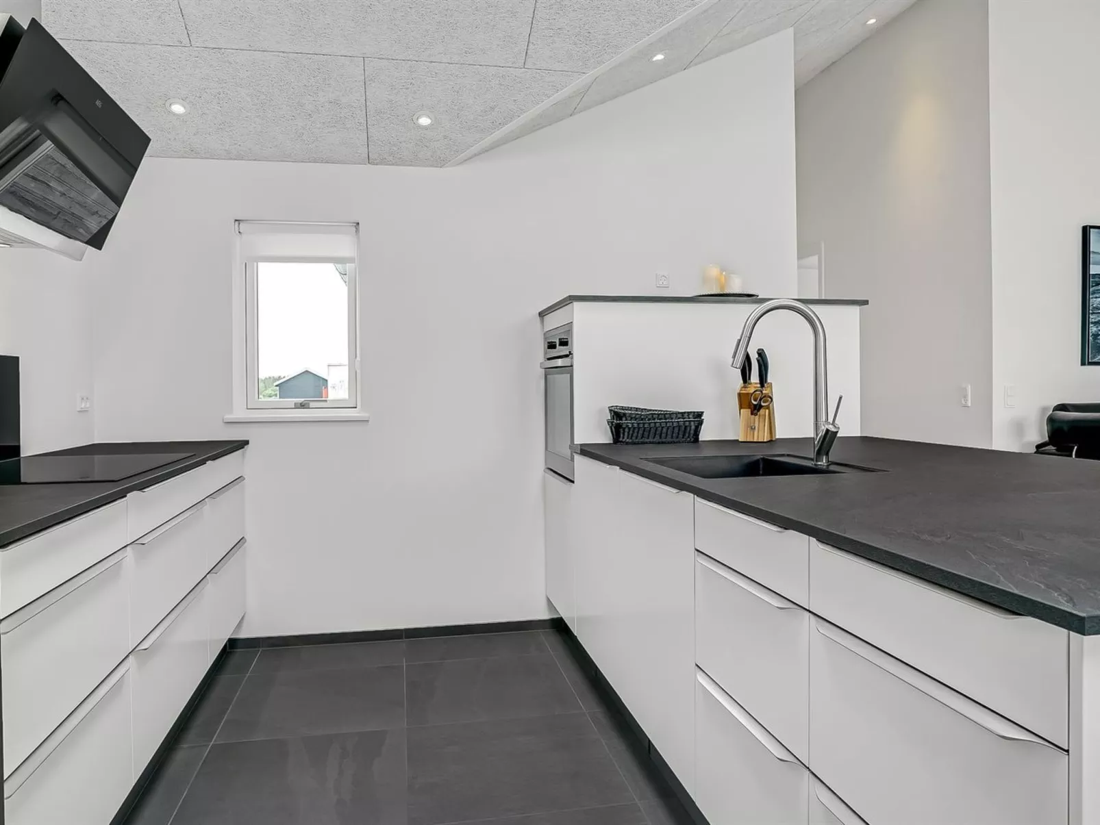 "Fegge" - 1.5km from the sea-Inside