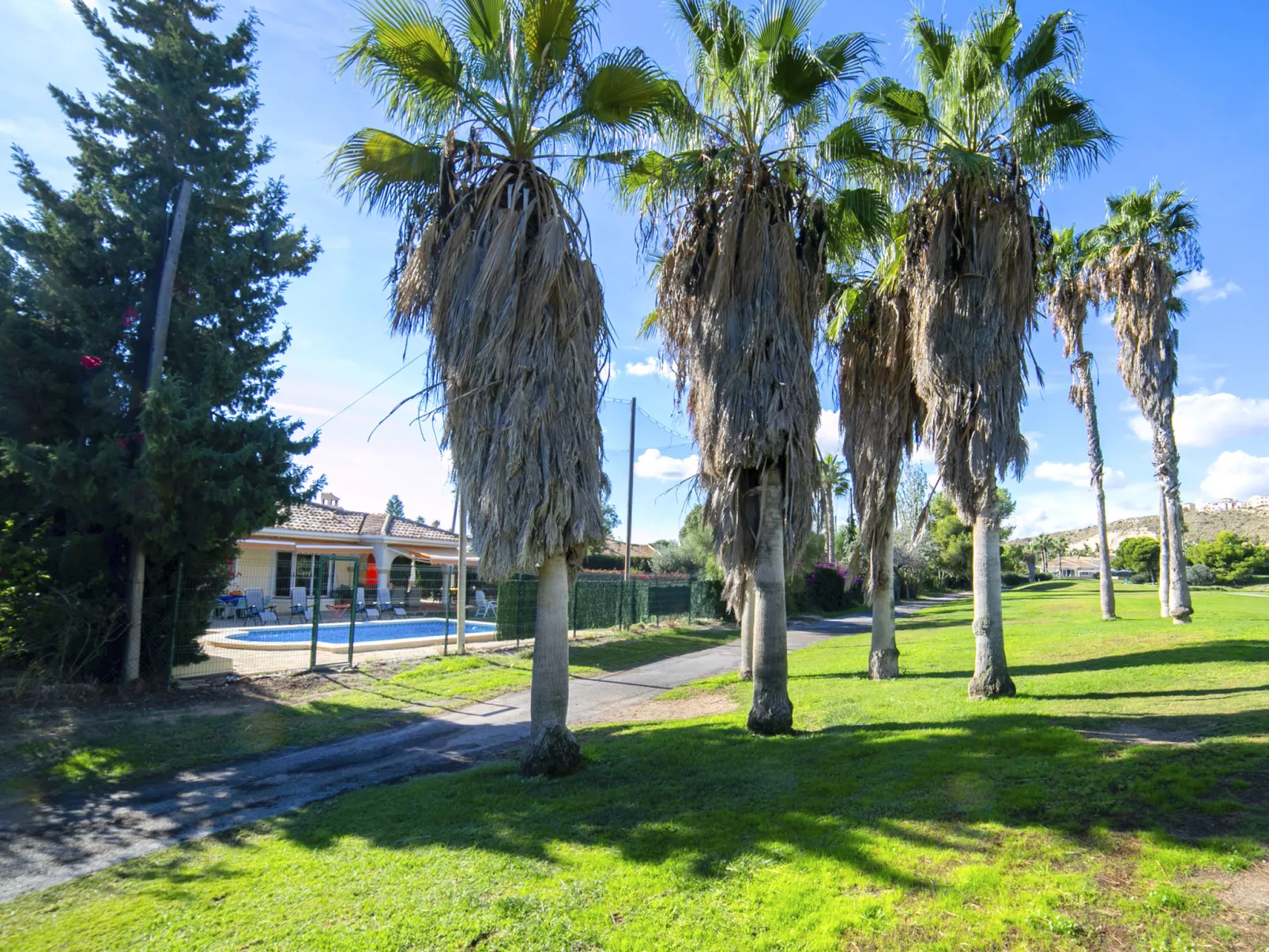 Bonalba Golf, Urb. Los Naranjos-Draußen