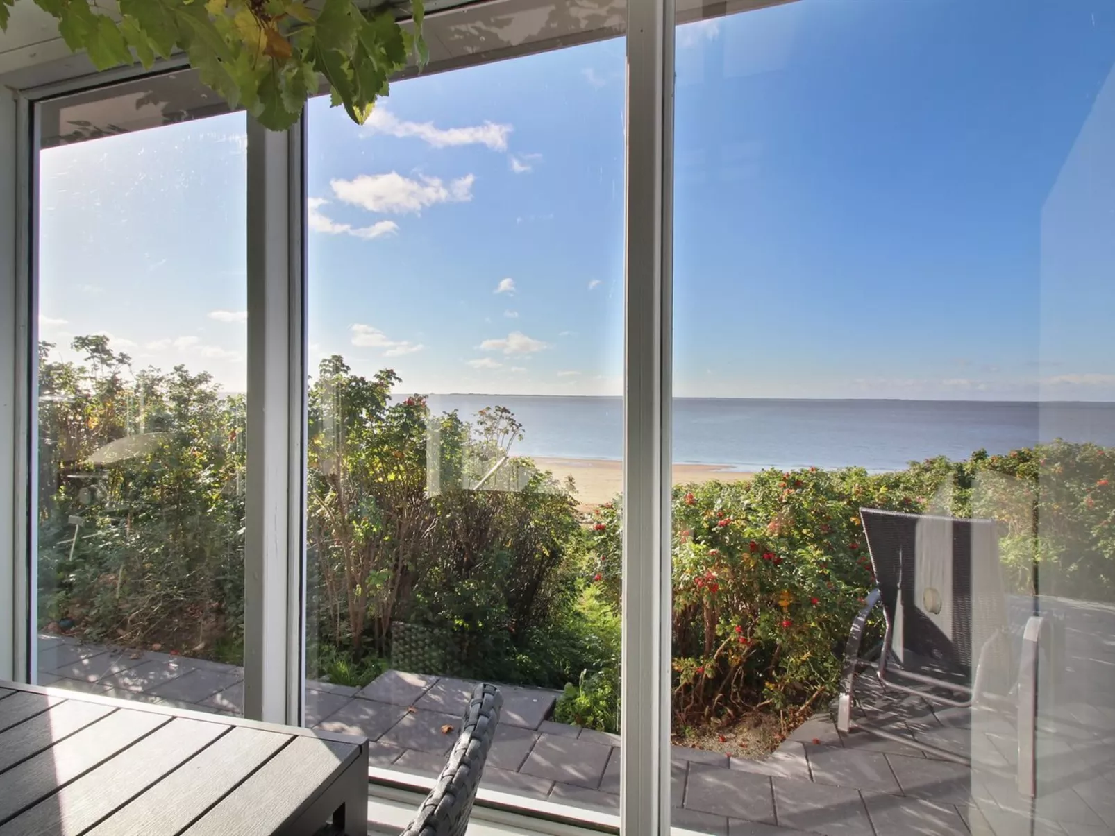 "Erno" - 20m from the sea-Dedans