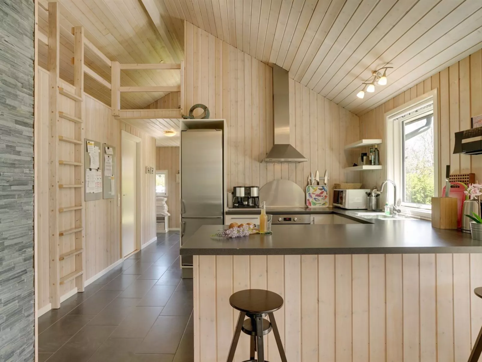 "Maira" - 150m from the sea-Drinnen