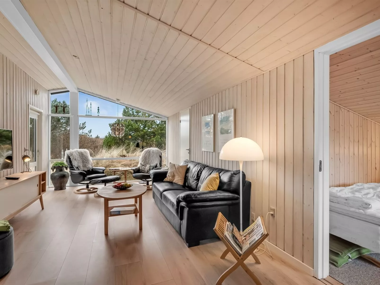 "Julan" - 600m from the sea-Drinnen