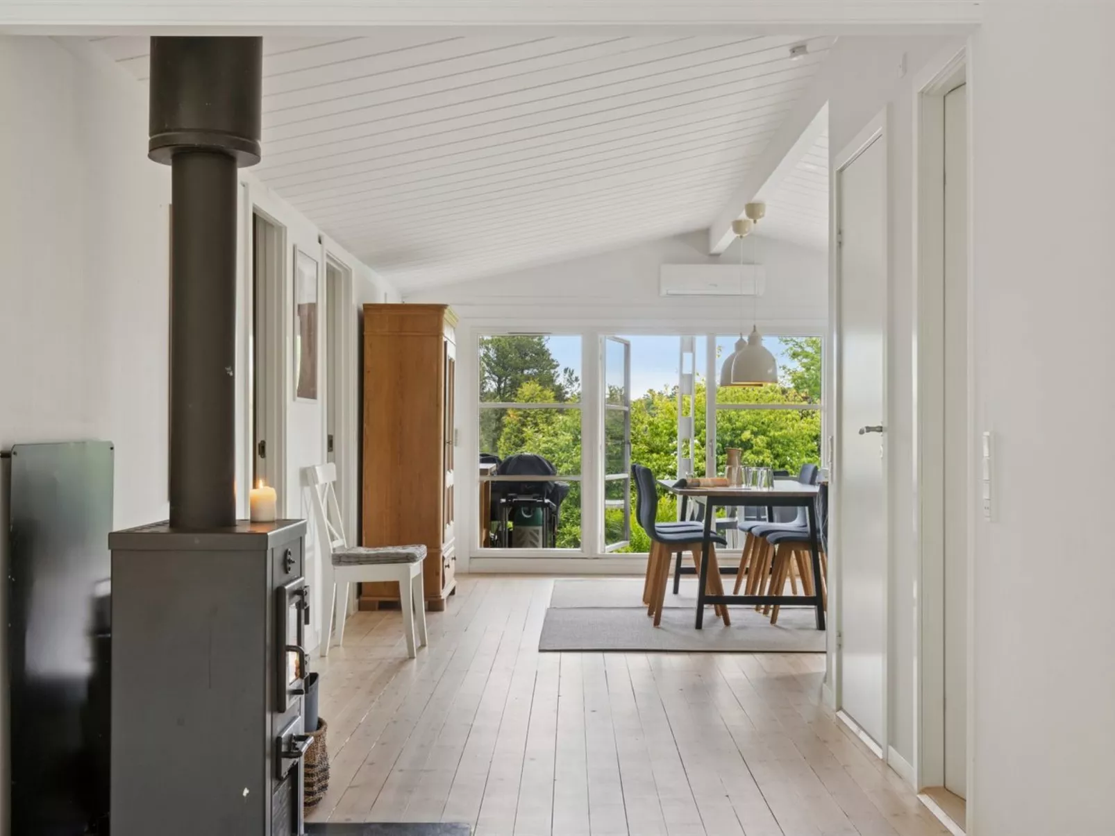 "Donco" - 600m from the sea-Inside