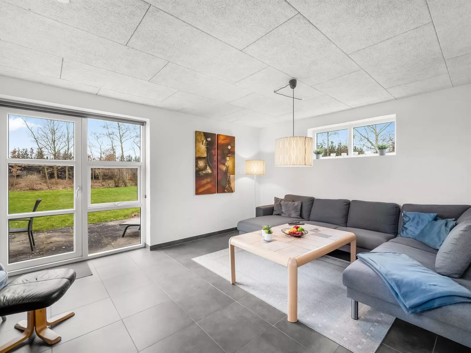 "Jarven" - 500m to the fjord-Dedans