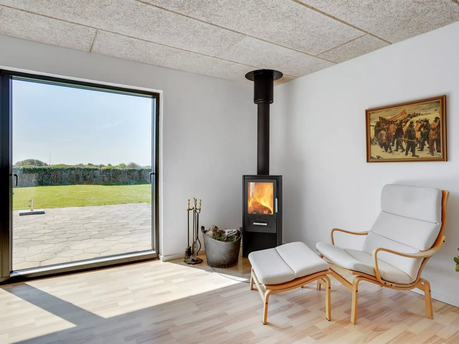 "Emin" - 100m from the sea-Drinnen