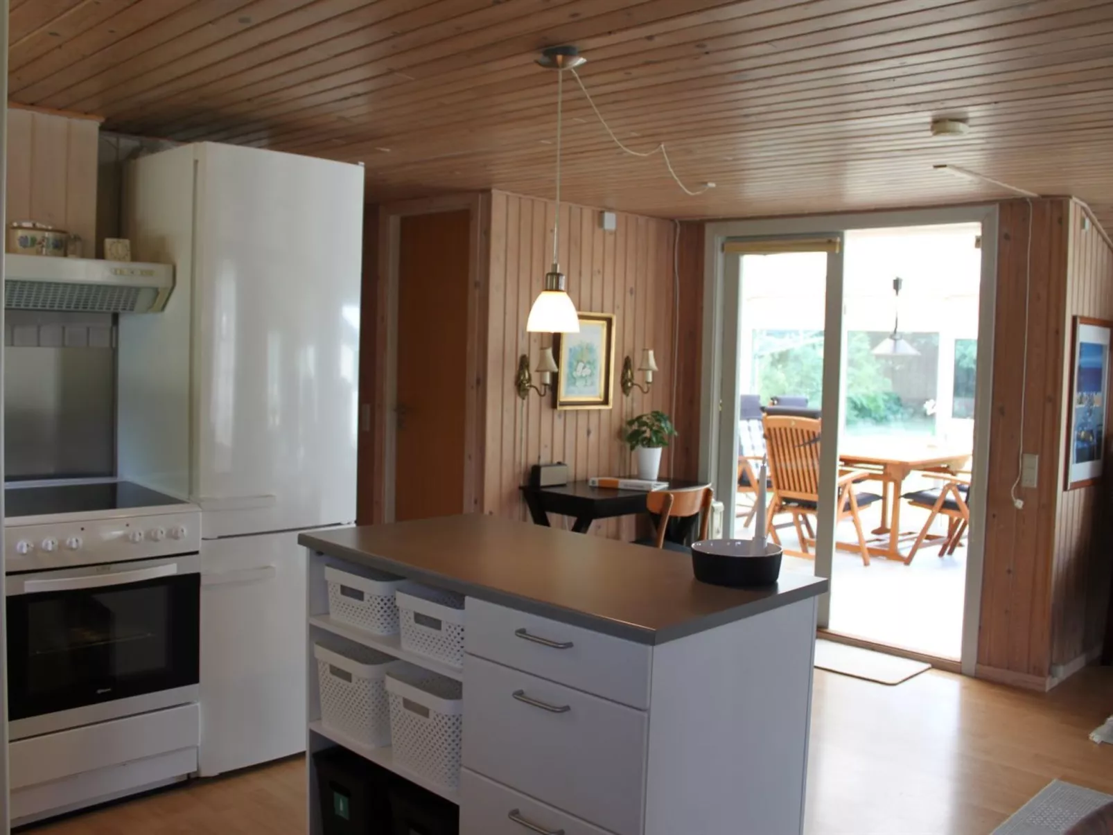 "Pyry" - 400m to the fjord-Dedans