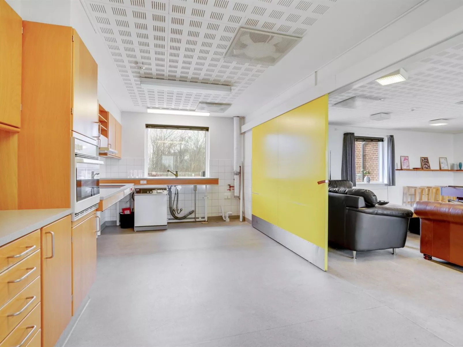 "Martinus" - 5.5km from the sea-Inside