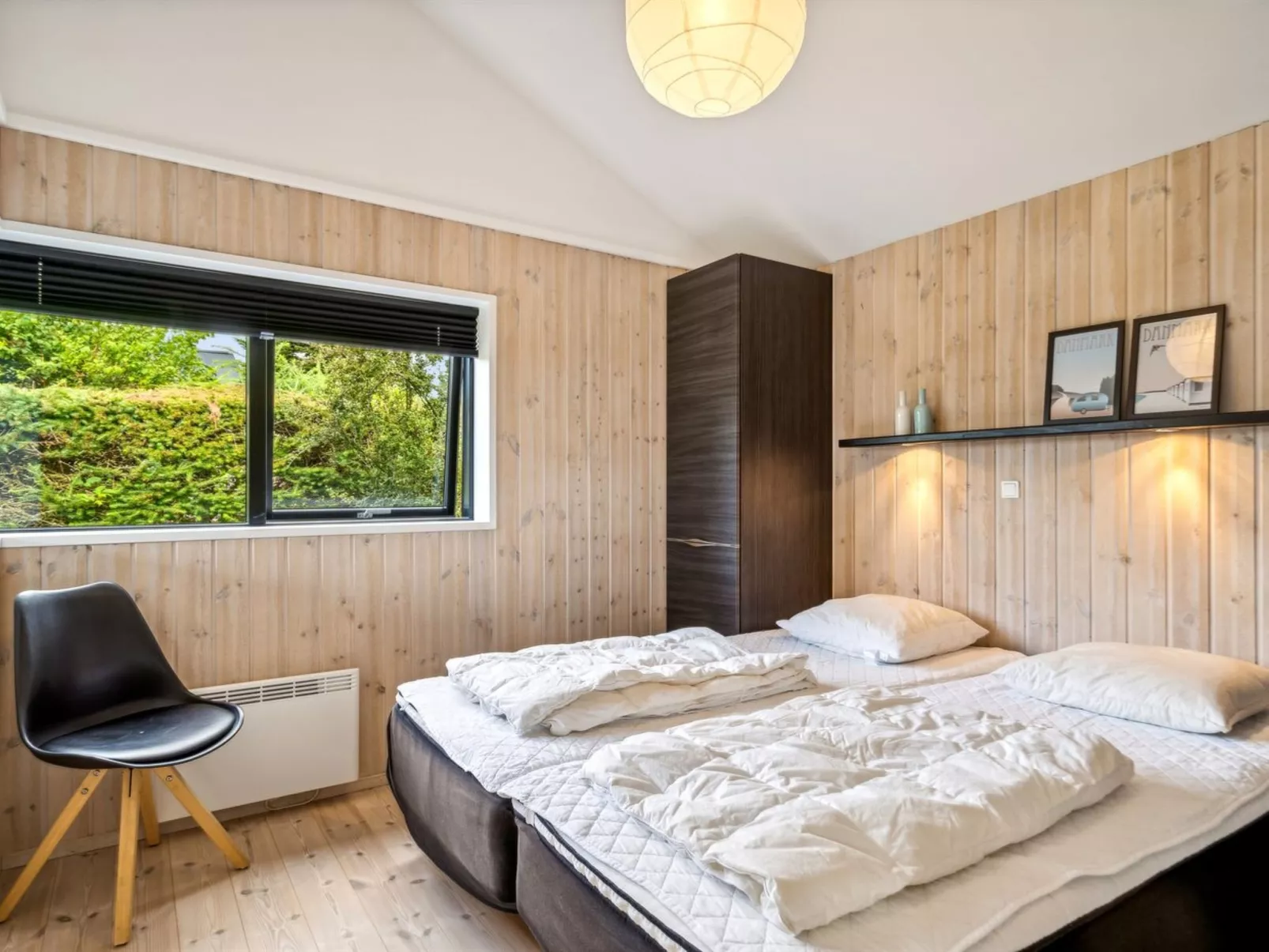 "Yukon" - 150m from the sea-Inside