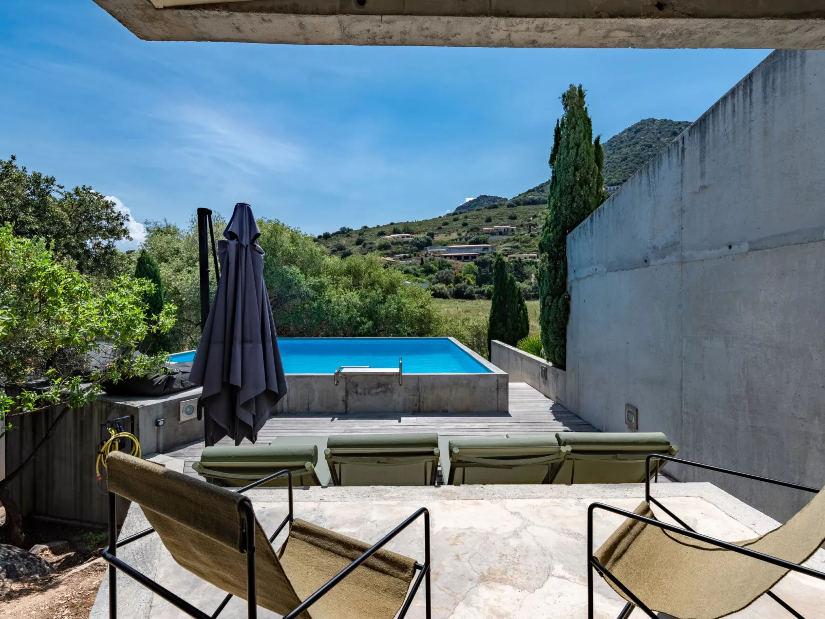 Casa Suprana-Outside