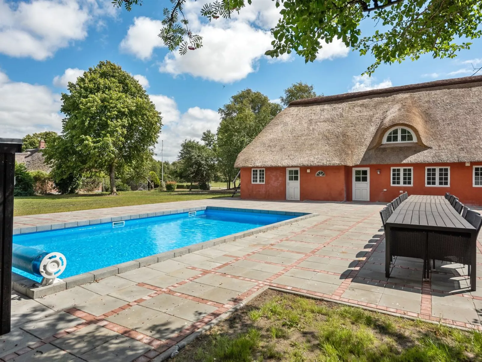 "Alitta" - 27km from the sea-Outside