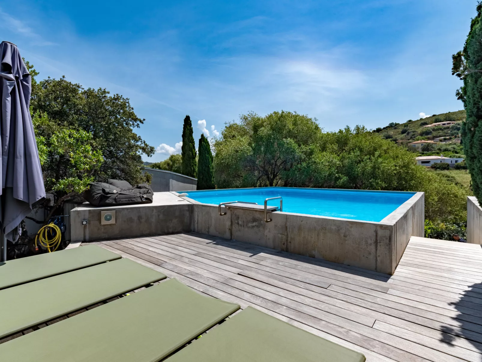 Casa Suprana-Outside