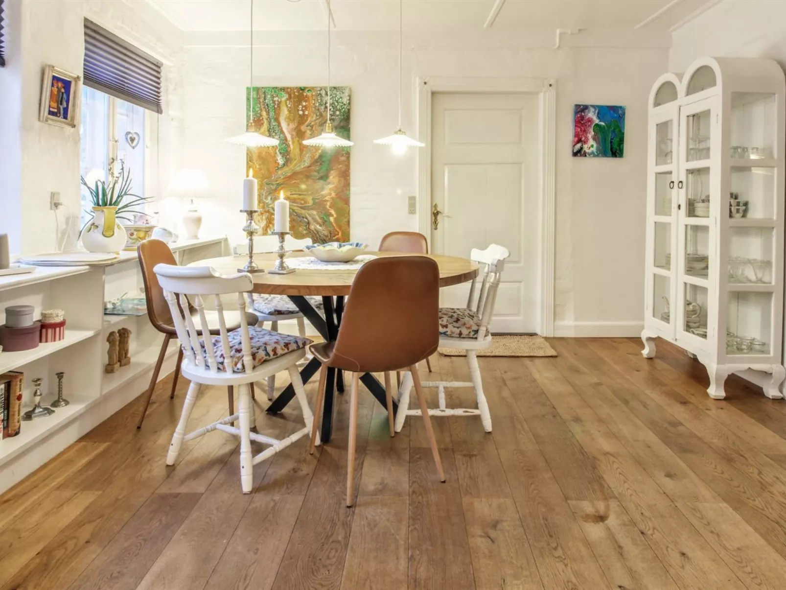 "Ajna" - 9.8km from the sea-Inside