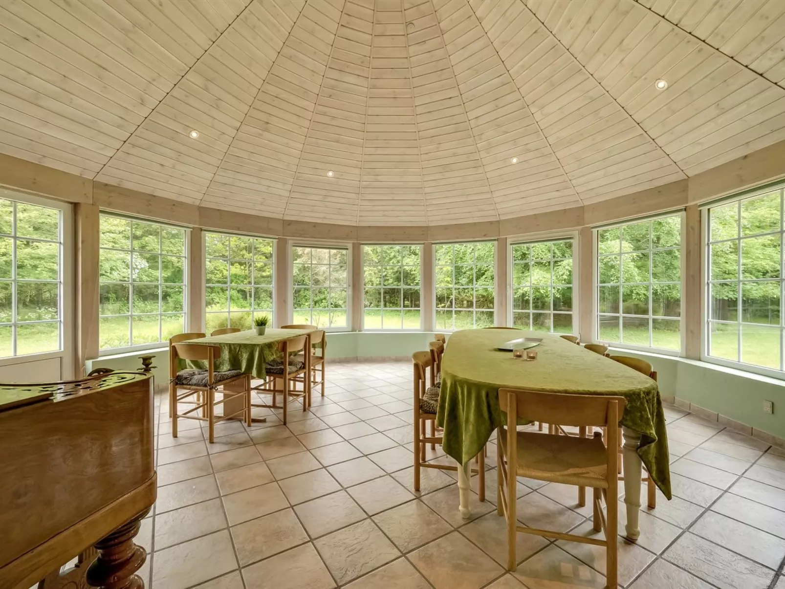 "Wilmar" - 1km to the fjord-Inside