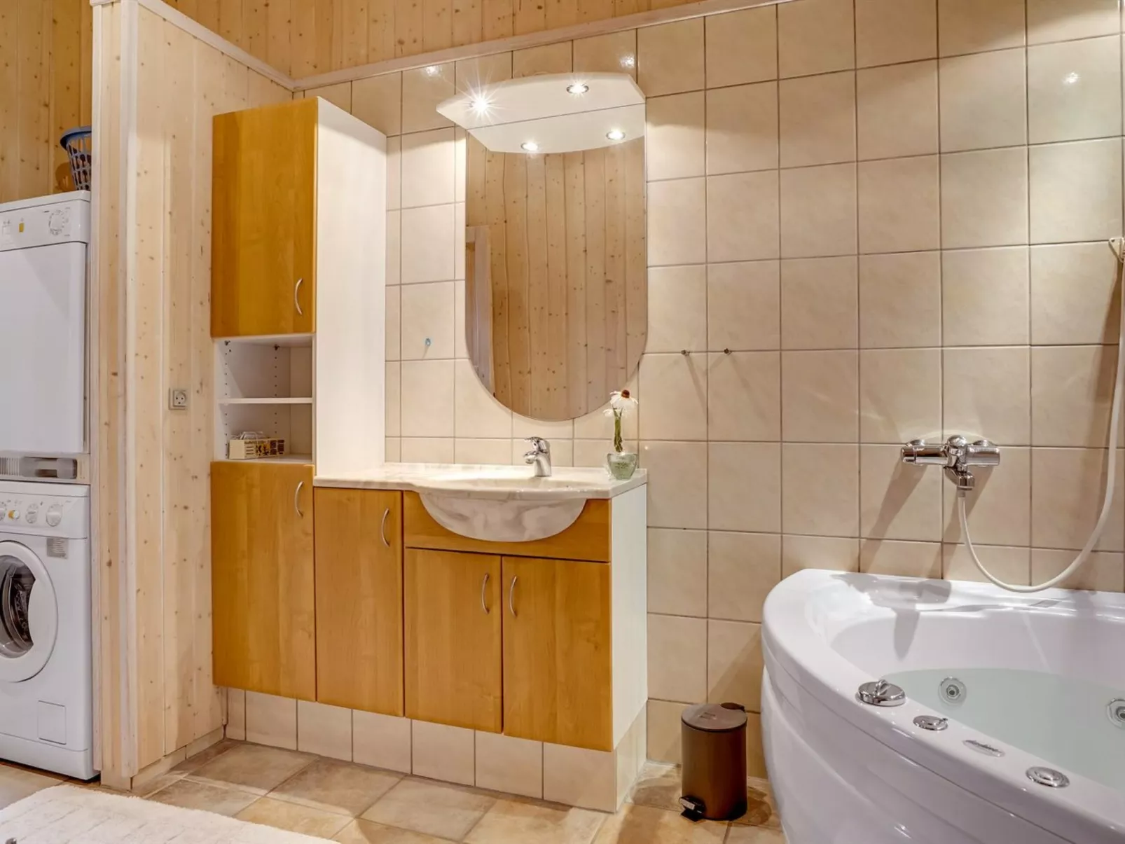 "Sighwarth" - 350m from the sea-Inside