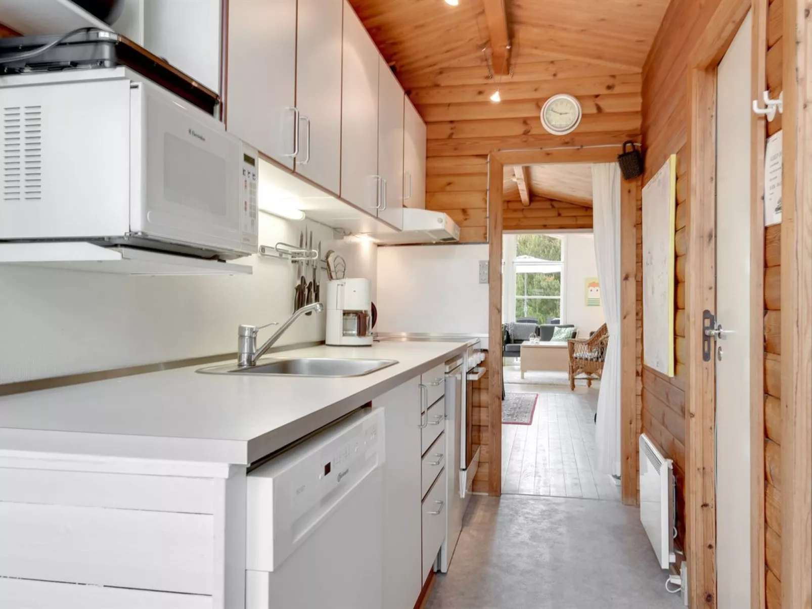 "Florense" - 2.5km from the sea-Inside