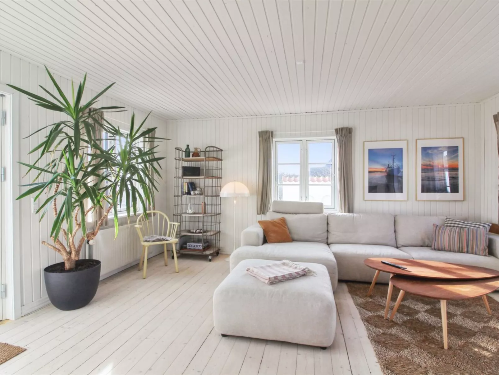 "Edmond" - 150m from the sea-Inside